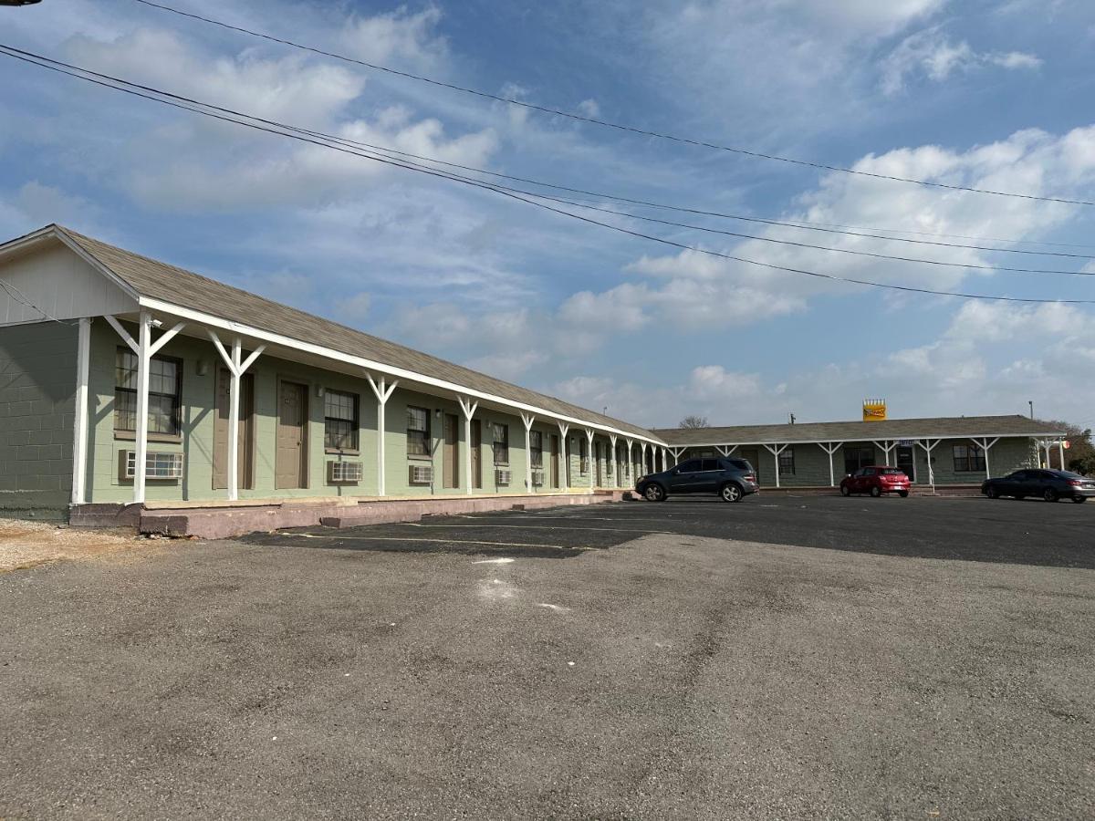 Llano Motel Esterno foto